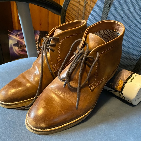 Leather Venturini Dress Chukkas - Picture 1 of 2